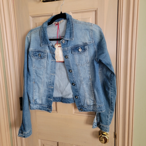 Bsm Jackets & Blazers - NWT Misses Sz M BSM Denim Jean Jacket